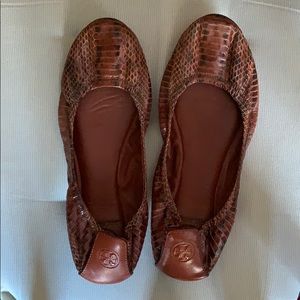 Tory Burch leather snakeskin flats, size 10